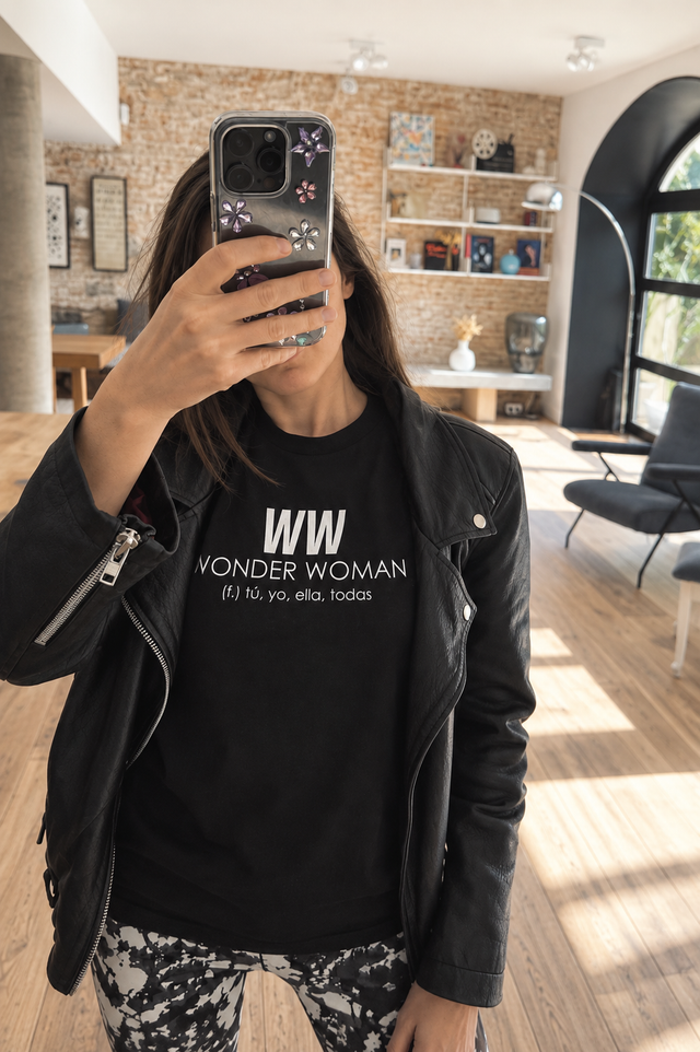WonderWoman: tú, yo, ella, todas - Camisetas